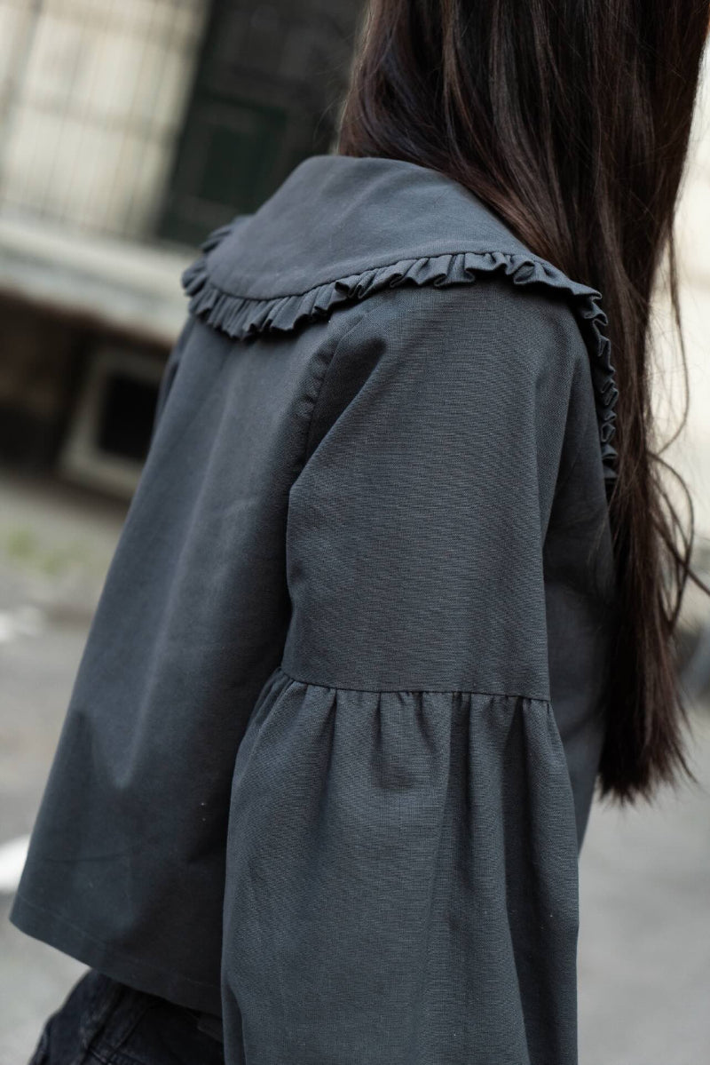 Puff and Pencil - Tie Blouse, Peggy Collar x Lantern Sleeve